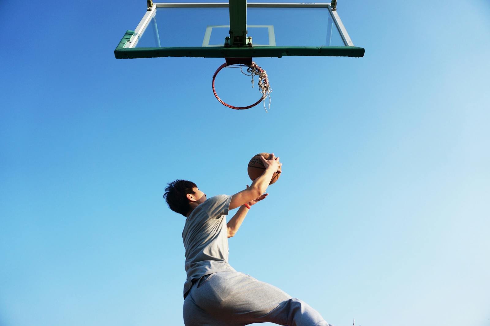 十方彩票 — 大乐透赛场扣篮瞬间